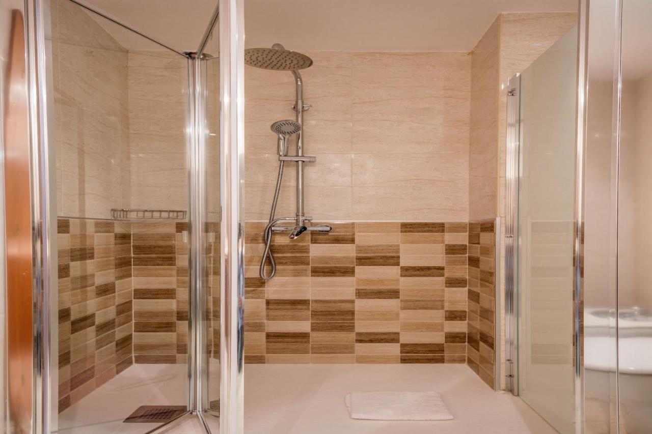 Habitat Apartments Carders บาร์เซโลนา ภายนอก รูปภาพ
